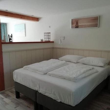 Strandhuisje Daan Dicht Bij Zee En Strand Callantsoog Bagian luar foto