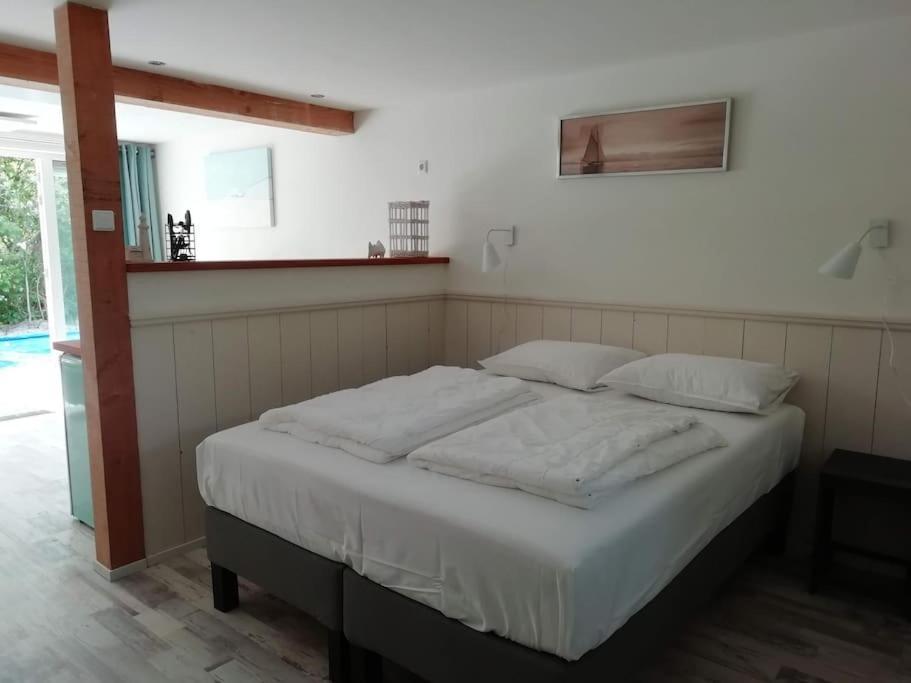Strandhuisje Daan Dicht Bij Zee En Strand Callantsoog Bagian luar foto
